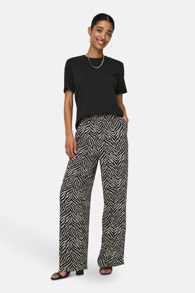 ONLMONJA S/S TEE JRS NOOS