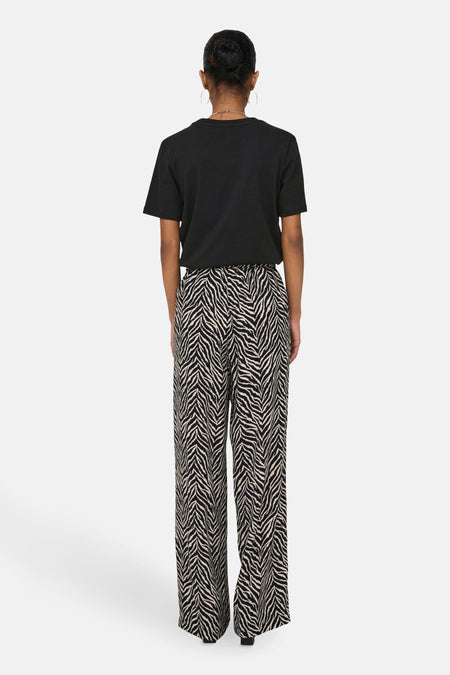 ONLMONJA S/S TEE JRS NOOS