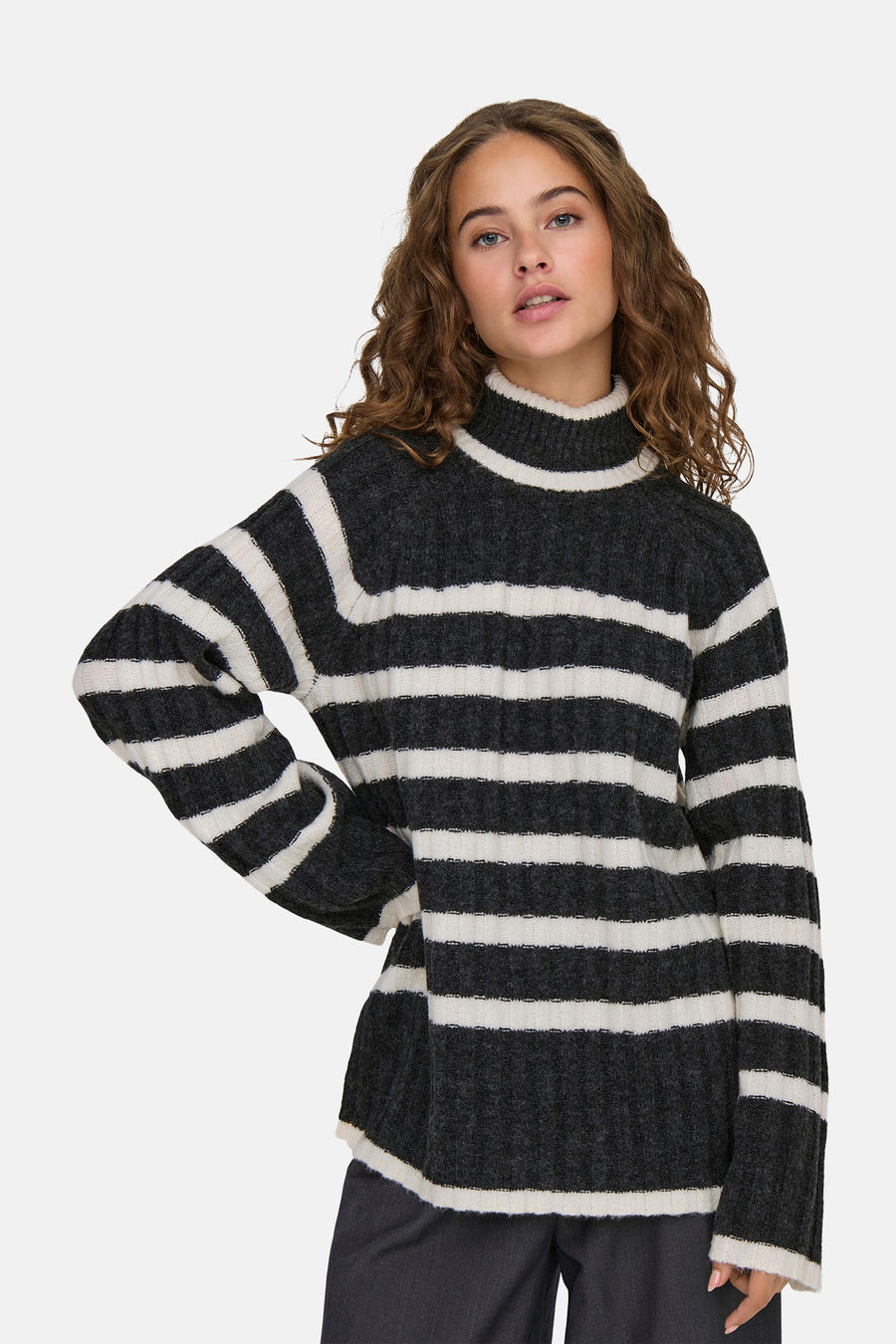 Pull à col rond - gris - JDY