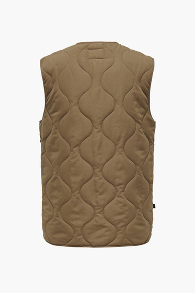 Bruine bodywarmer van JDY, met een ruitvormig doorgestikt patroon op de achterkant.