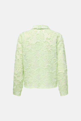 Chemise verte à manches longues de JDY, avec un motif floral détaillé et une texture subtile.