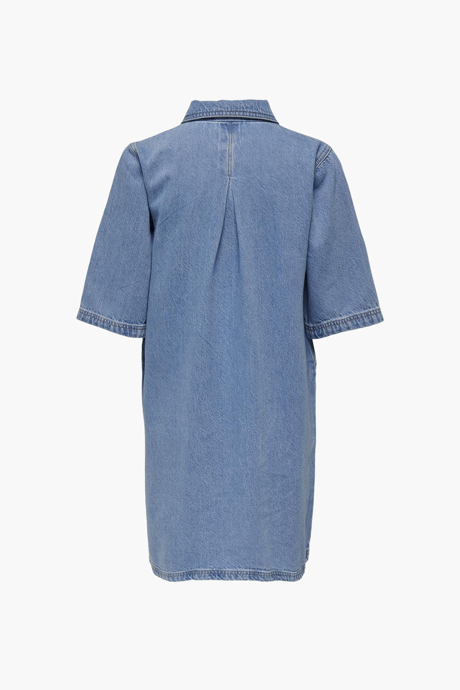 Blauwe jurk met korte mouwen van ONLY, met een denim textuur en een kraag.
