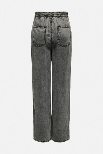 Jean gris de denim d'ONLY, avec poches et ceinture élastique.