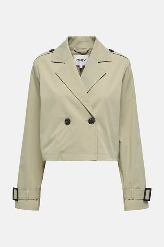 Kort beige trenchcoat van ONLY met zwarte knopen en ceintuur.