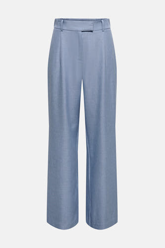 Pantalon de costume bleu d'ONLY, avec des pinces larges et une subtile texture tissée.