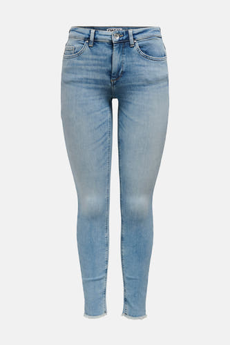 Jean skinny bleu clair ONLY avec un bord froncé.