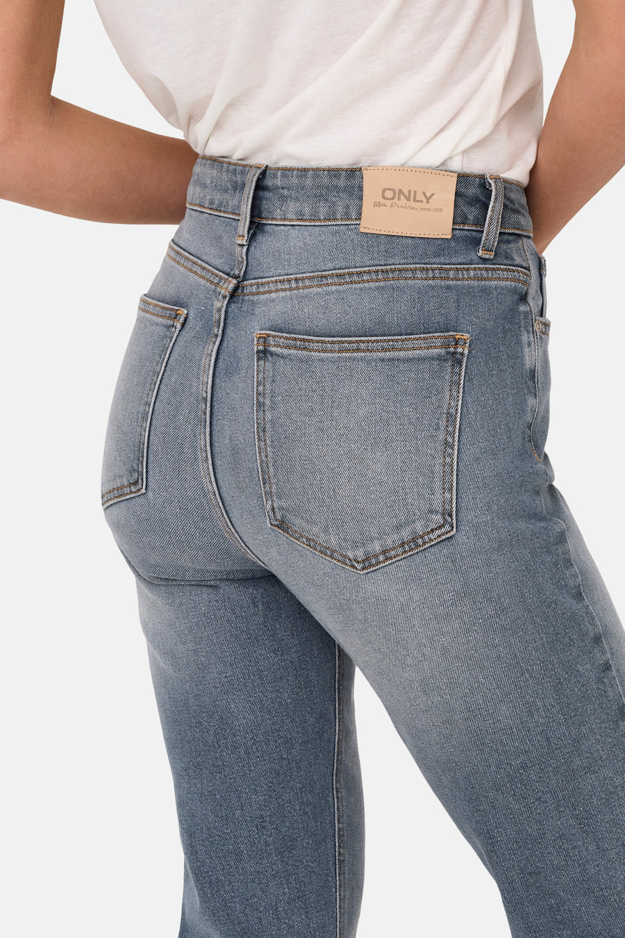 EMILY - mid blue denim - ONLY®