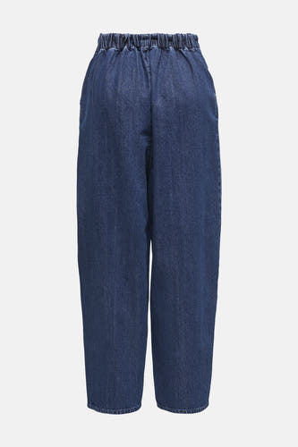 Jean décontracté bleu marine d'ONLY, avec une ceinture élastique à l'arrière.