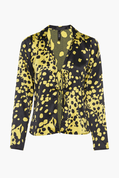 Blouse jaune à longues manches de ONLY, avec imprimé léopard et fermeture éclair.