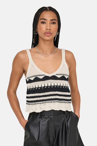 Top écru sans manches de ONLY, avec un motif rayé et zigzag noir.