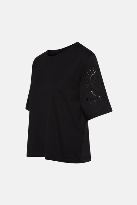 JDYRIO LIFE S/S EMB DETAIL TOP JRS