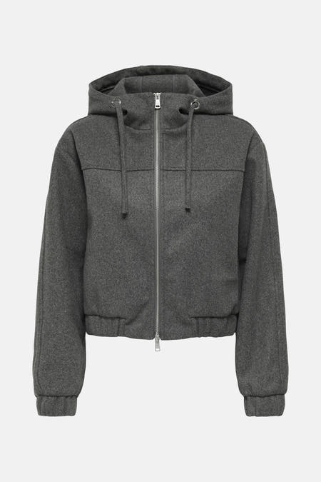 Manteau court gris d'ONLY®, avec des manches longues, un capuchon et une fermeture éclair à l'avant.