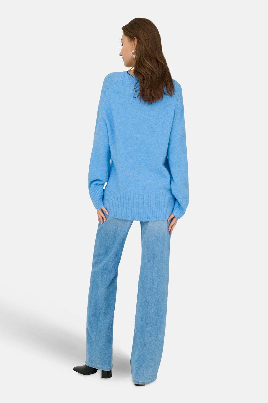 Pull à col en V - bleu - JDY