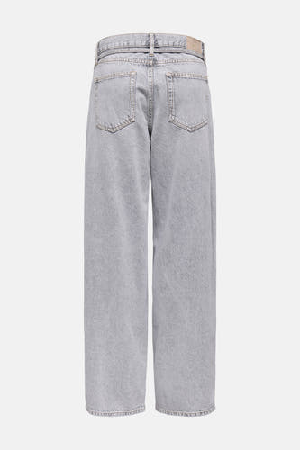 Grijze straight jeans van ONLY, met zakken op de achterkant.
