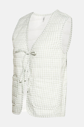 Manteau sans manches vert d'ONLY, avec un motif à carreaux et une ceinture élastique.