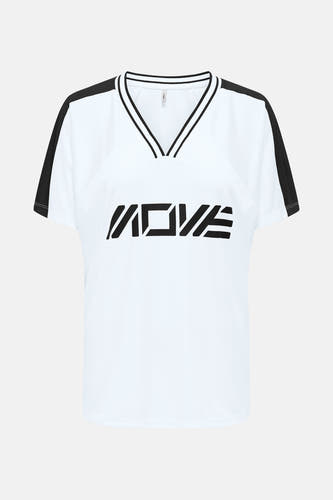 T-shirt blanc à manches courtes de ONLY, avec des rayures noires le long des manches et au niveau du col.