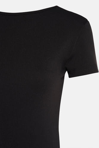 Robe noire à manches courtes de ONLY, en tissu côtelé.