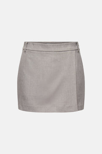 Jupe beige chinée ONLY® avec effet portefeuille et ceinture fine, posée à plat.