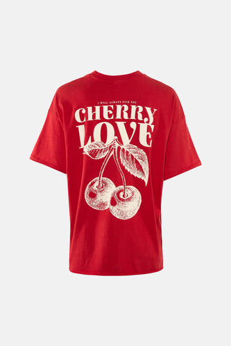 Rood T-shirt met korte mouwen van ONLY, met een witte "Cherry Love" print en kersendetails.