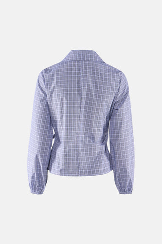 Blauw hemd met lange mouwen van JDY, met een geruit patroon en manchetten met elastiek, gezien vanaf de achterkant.
