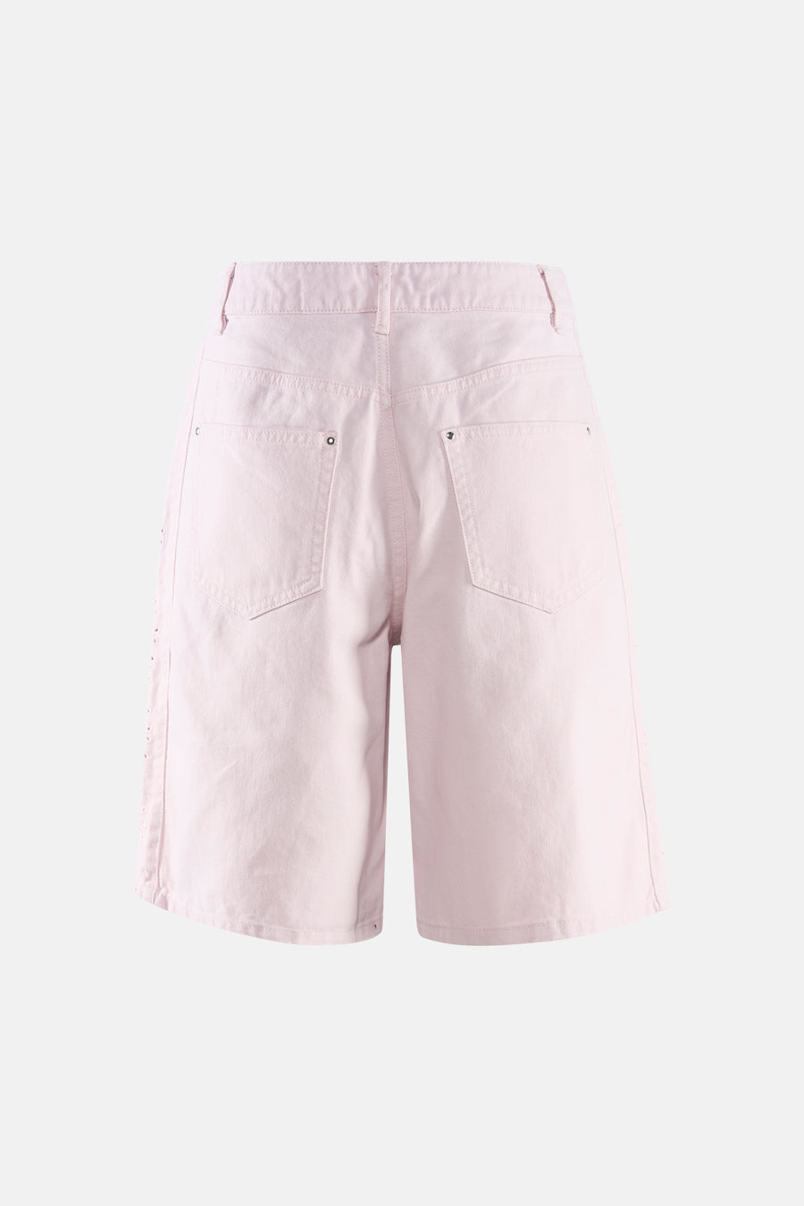 Roze short van ONLY, met achterzakken en een rechte pijp.
