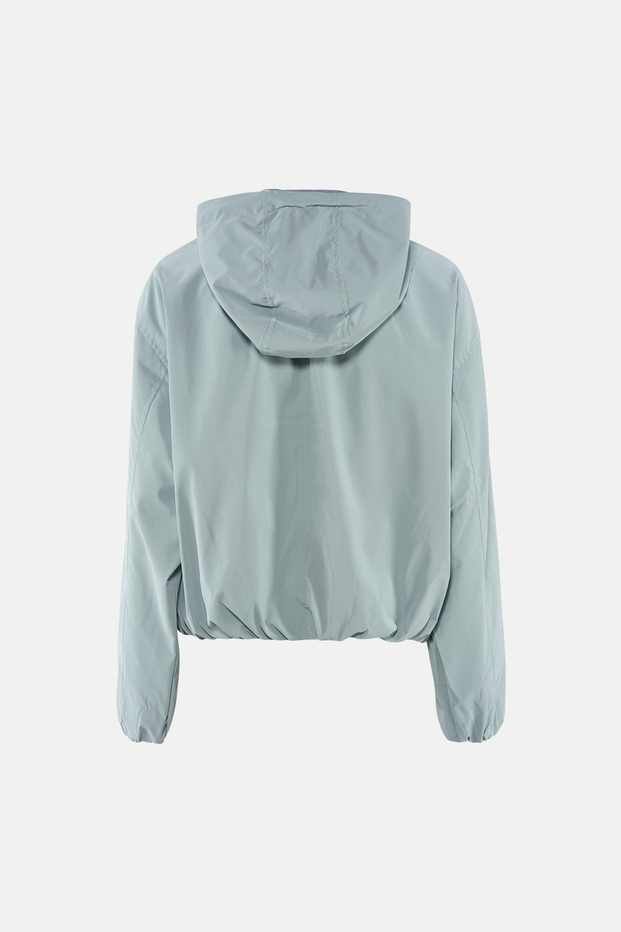 Groene korte jas van ONLY® met capuchon, elastische tailleband en lange mouwen, gezien op de achterkant.
