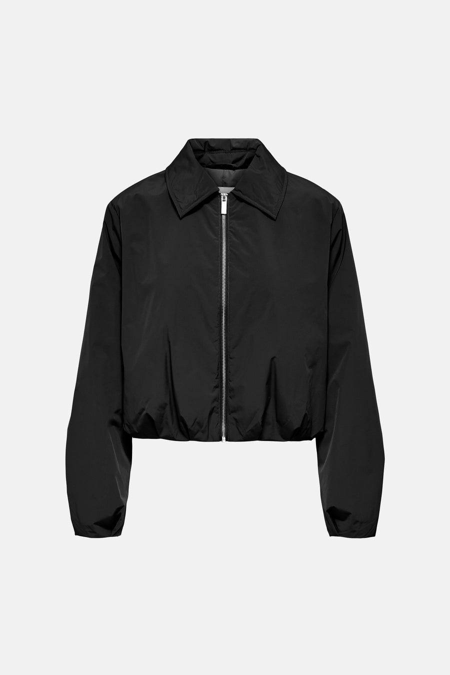 Manteau noir de ONLY, avec fermeture éclair et un col classique.