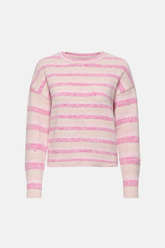 Pull rose à col rond de ONLY, avec motif rayé et manches longues.