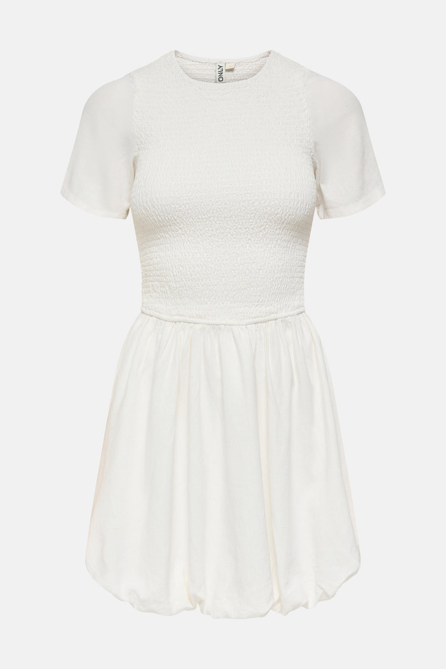 Robe blanche à manches courtes ONLY® avec smocks sur le corsage et une jupe ballon.