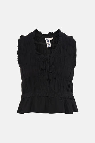 Chemisier noir sans manches ONLY® avec corsage smocké, détail de nœud, volants et ourlet péplum.