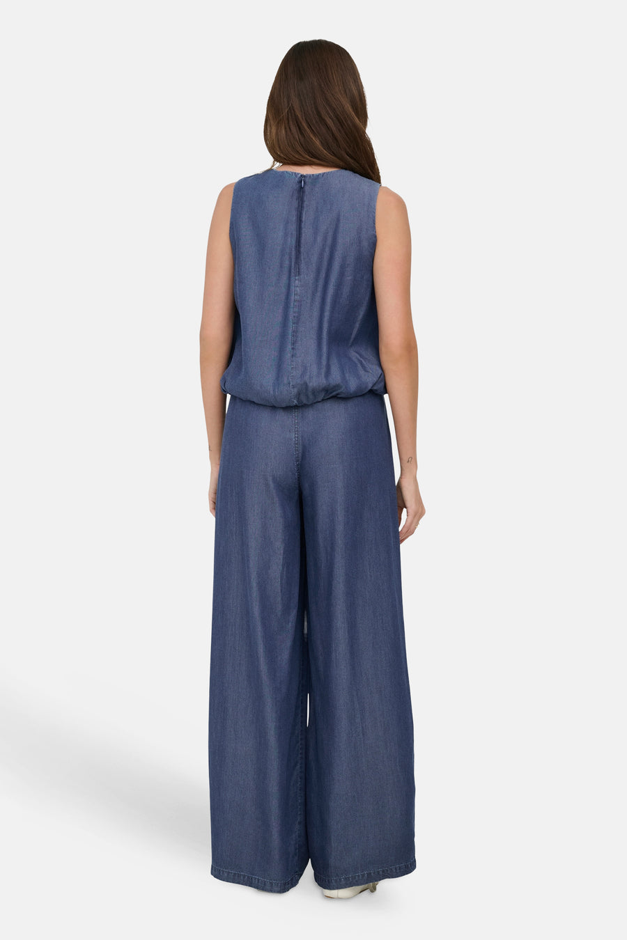 Blouse sans manches en denim bleu foncé ONLY® avec fermeture éclair au dos, dos visible.