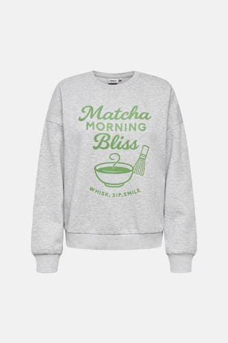 Sweat-shirt gris de ONLY avec texte vert 'Matcha Morning Bliss' et une illustration de bol à matcha.
