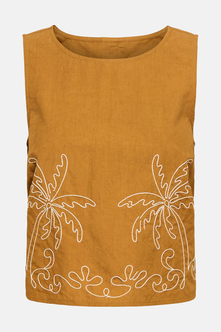 Blouse sans manches brune de JDY, avec une subtile texture crêpe et une ligne de col simple.