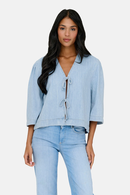 Blouse - light blue denim