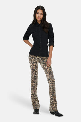 Beige broek van ONLY, met een luipaardprint.