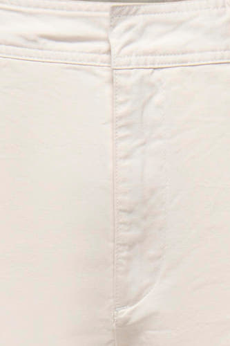 Pantalon écru de JDY, avec coutures et fermeture dissimulée.