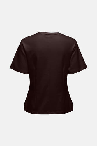 T-shirt brun à manches courtes de JDY, avec une coupe subtile et structurée sur un fond blanc.