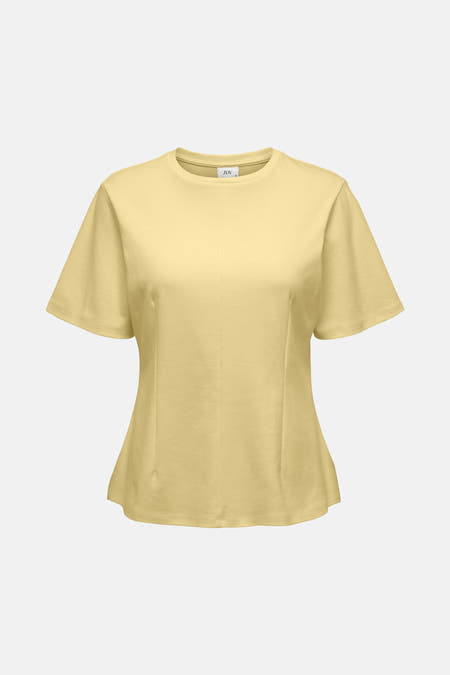 T-shirt jaune à manches courtes de JDY, avec une coupe légèrement cintrée sur le dos.