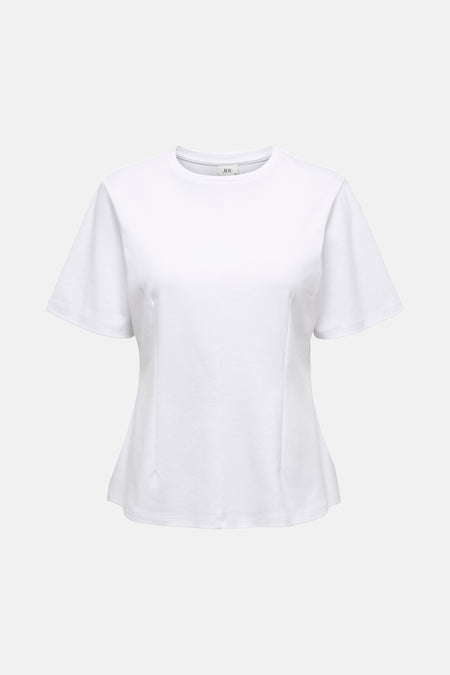T-shirt blanc à manches courtes de JDY, avec une coupe ajustée et des coutures discrètes.