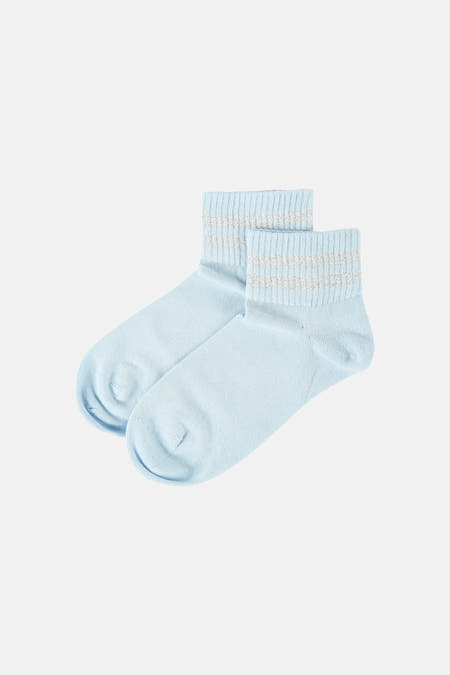 Chaussettes bleues de ONLY avec des rayures pailletées.