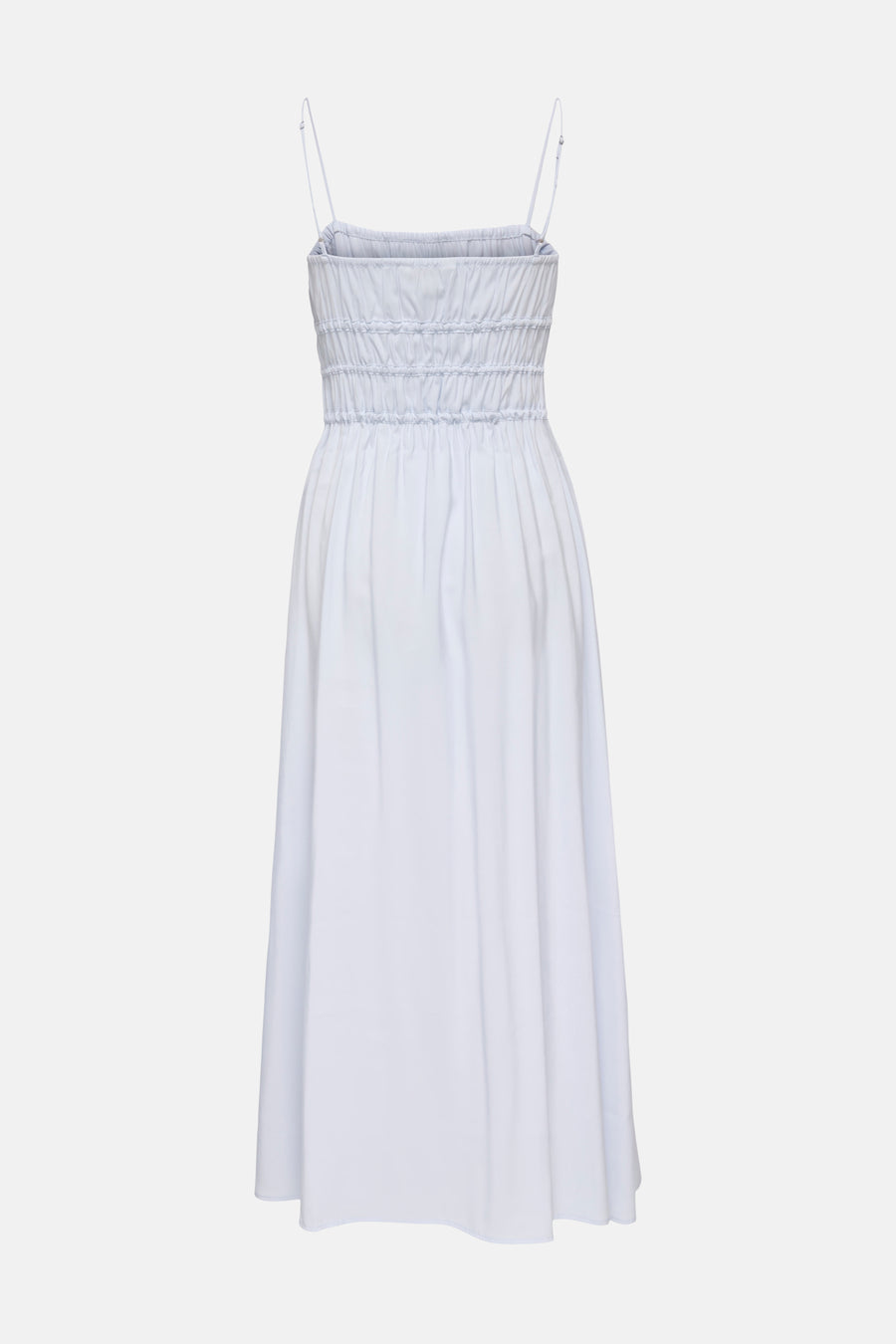 Robe bleue sans manches ONLY® avec un corsage smocké, des bretelles spaghetti réglables et une jupe évasée, dos.