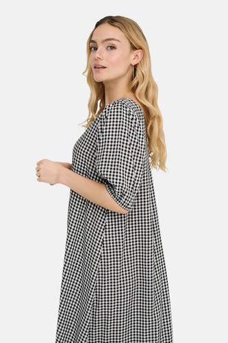 Robe à manches courtes multicolore de JDY, avec un motif à carreaux vichy.