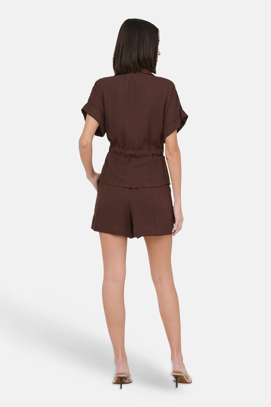 Short - brun