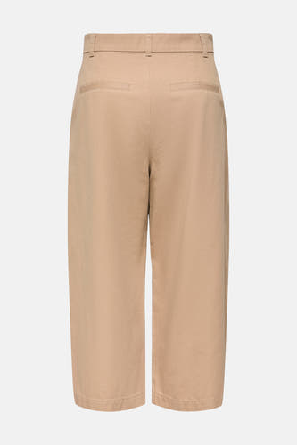 Pantalon 7/8 beige de JDY avec passants de ceinture et deux poches passepoilées à l'arrière.