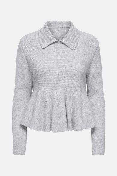 Polo gris à longues manches d'ONLY, texture tricotée et coupe droite, dos.