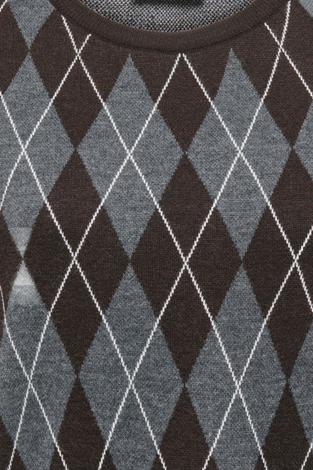 Multikleurige pull met ronde hals van JDY, met een ruitpatroon in grijs en bruin.
