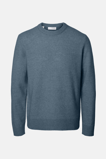 T-shirt bleu avec col rond de SELECTED HOMME, doté d'une fine structure en bretelles.