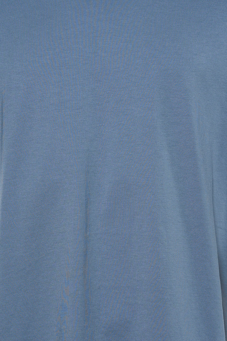 T-shirt bleu à manches courtes de SELECTED, tissu uni avec une texture subtile.