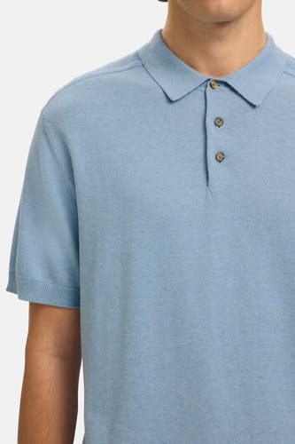 Polo bleu à manches courtes de SELECTED, uni et en maille.