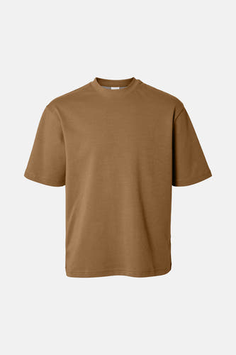 T-shirt brun à manches courtes de SELECTED, couleur unie et coupe décontractée.